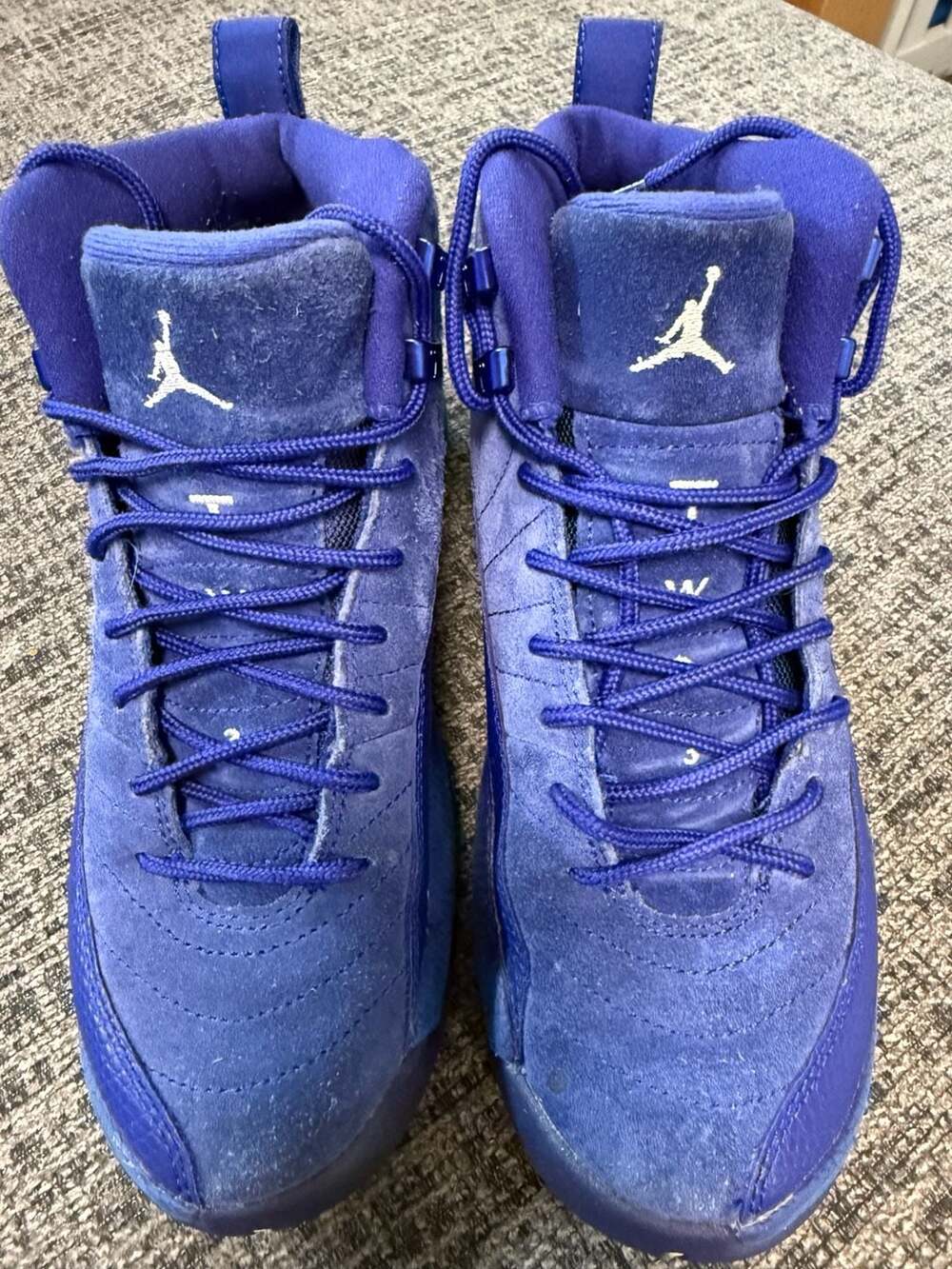 Air Jordan 12 Retro GS Deep Royal Blue Size 5Y